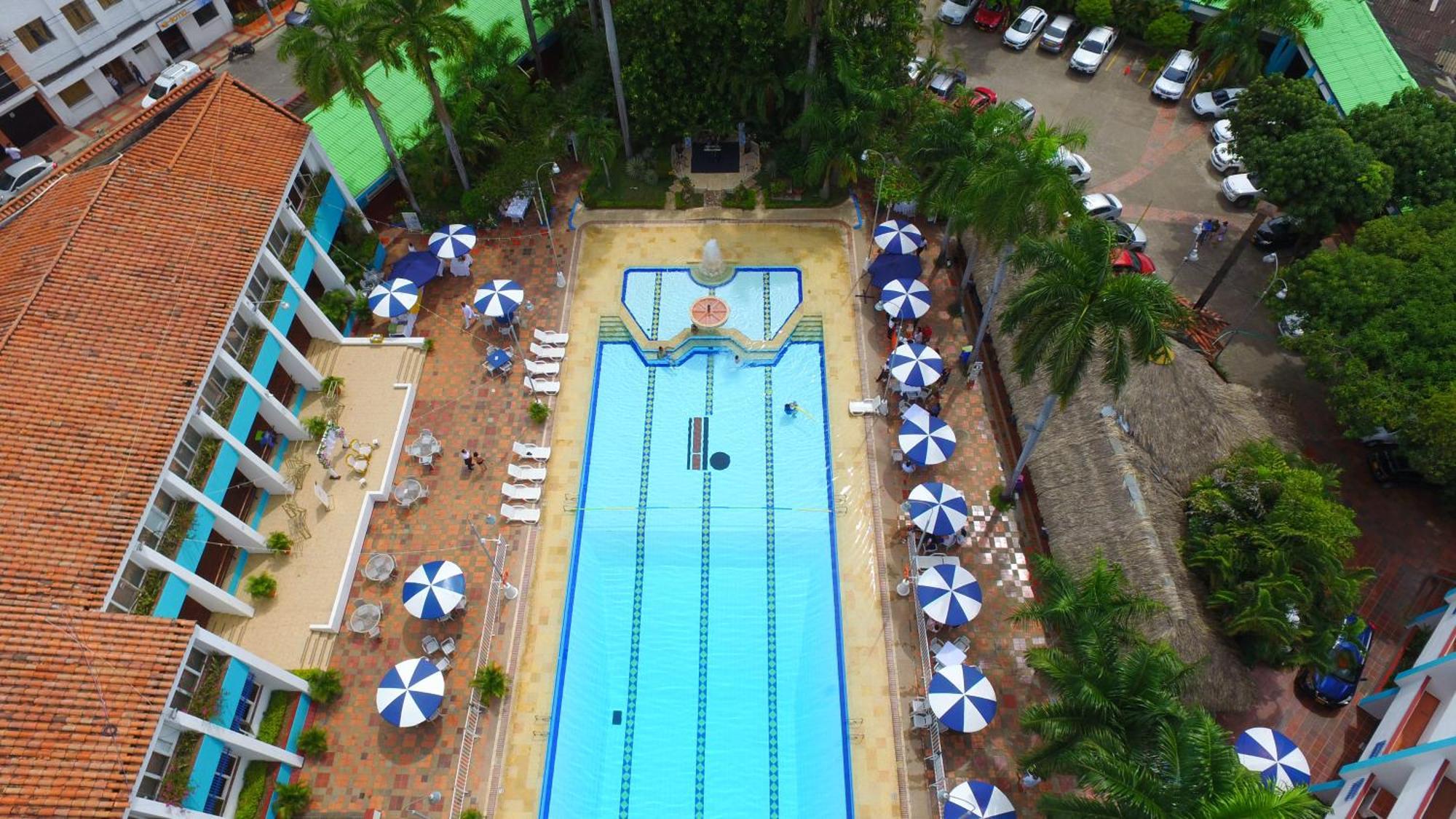 Hotel Bachue Girardot Luaran gambar