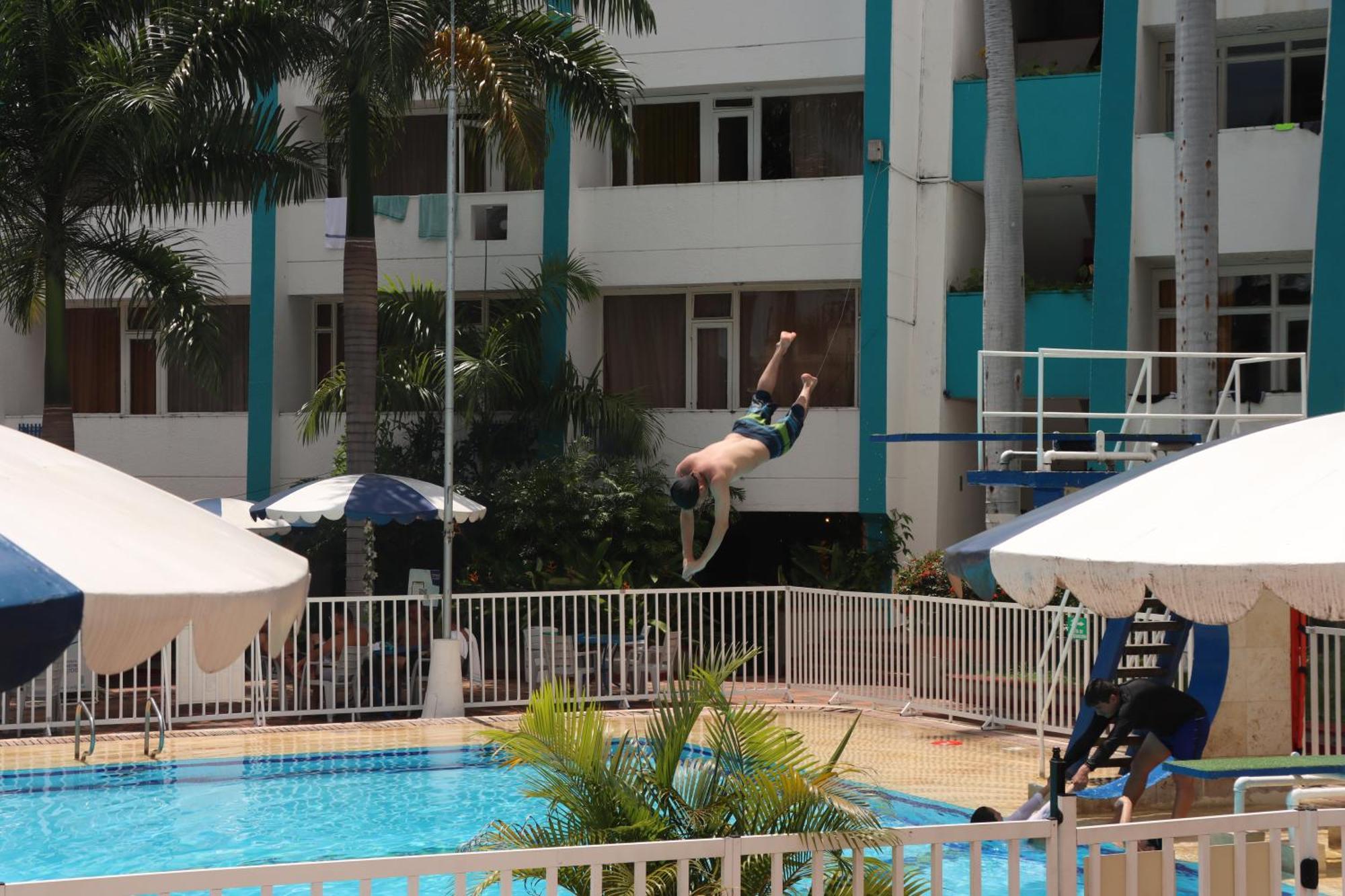 Hotel Bachue Girardot Luaran gambar