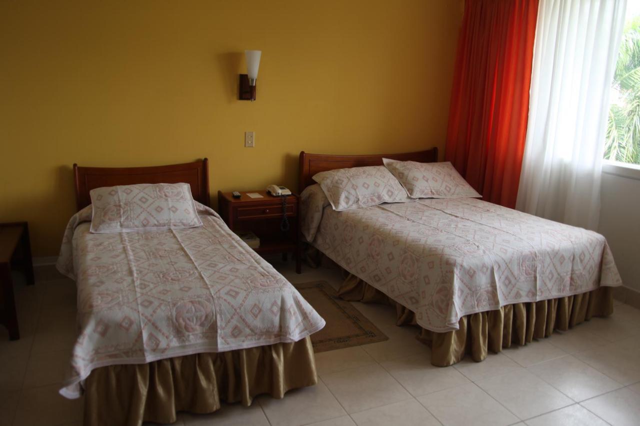 Hotel Bachue Girardot Luaran gambar