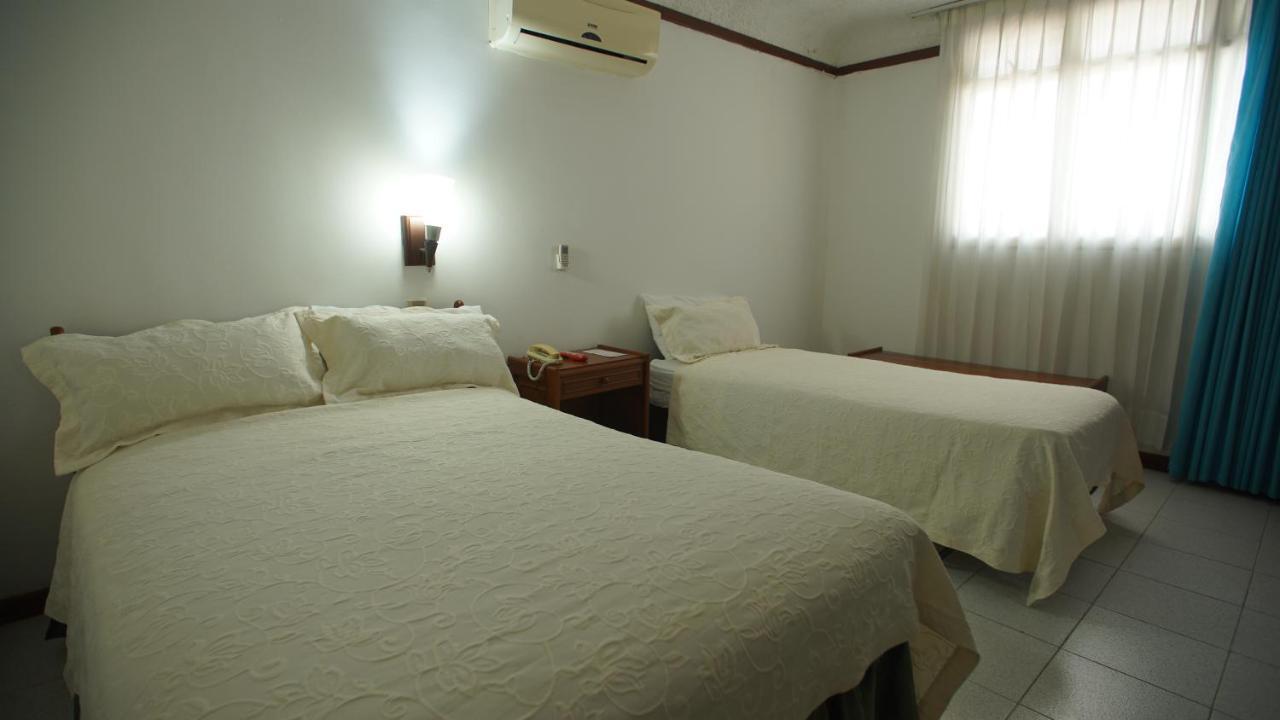 Hotel Bachue Girardot Luaran gambar